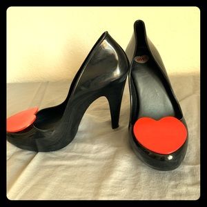 Dreamed by Melissa heart heels